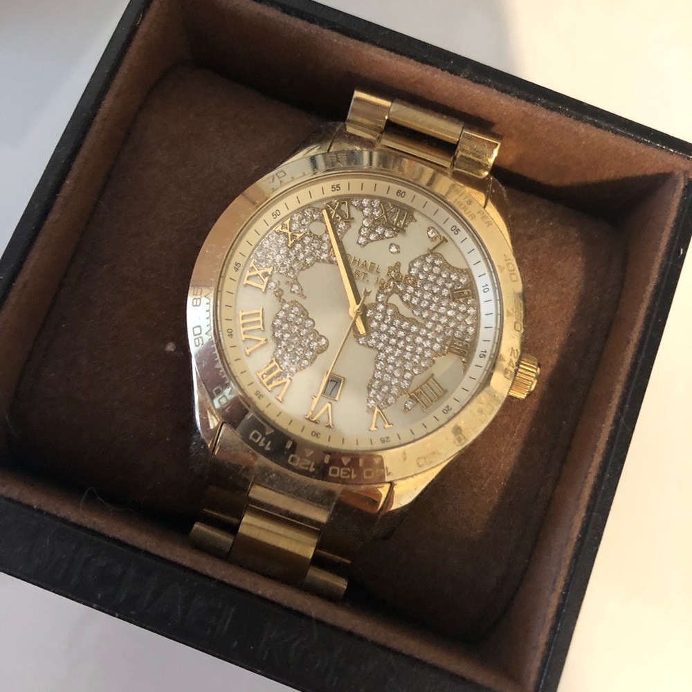 Michael Kors RARE Full Gold & Crystal Hunger Watch